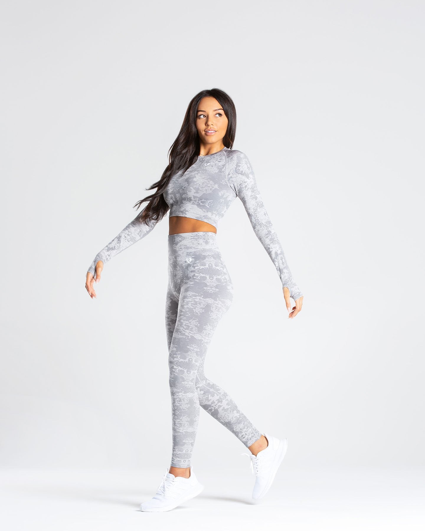 Camo Seamless Long Sleeve Crop Top | Grey